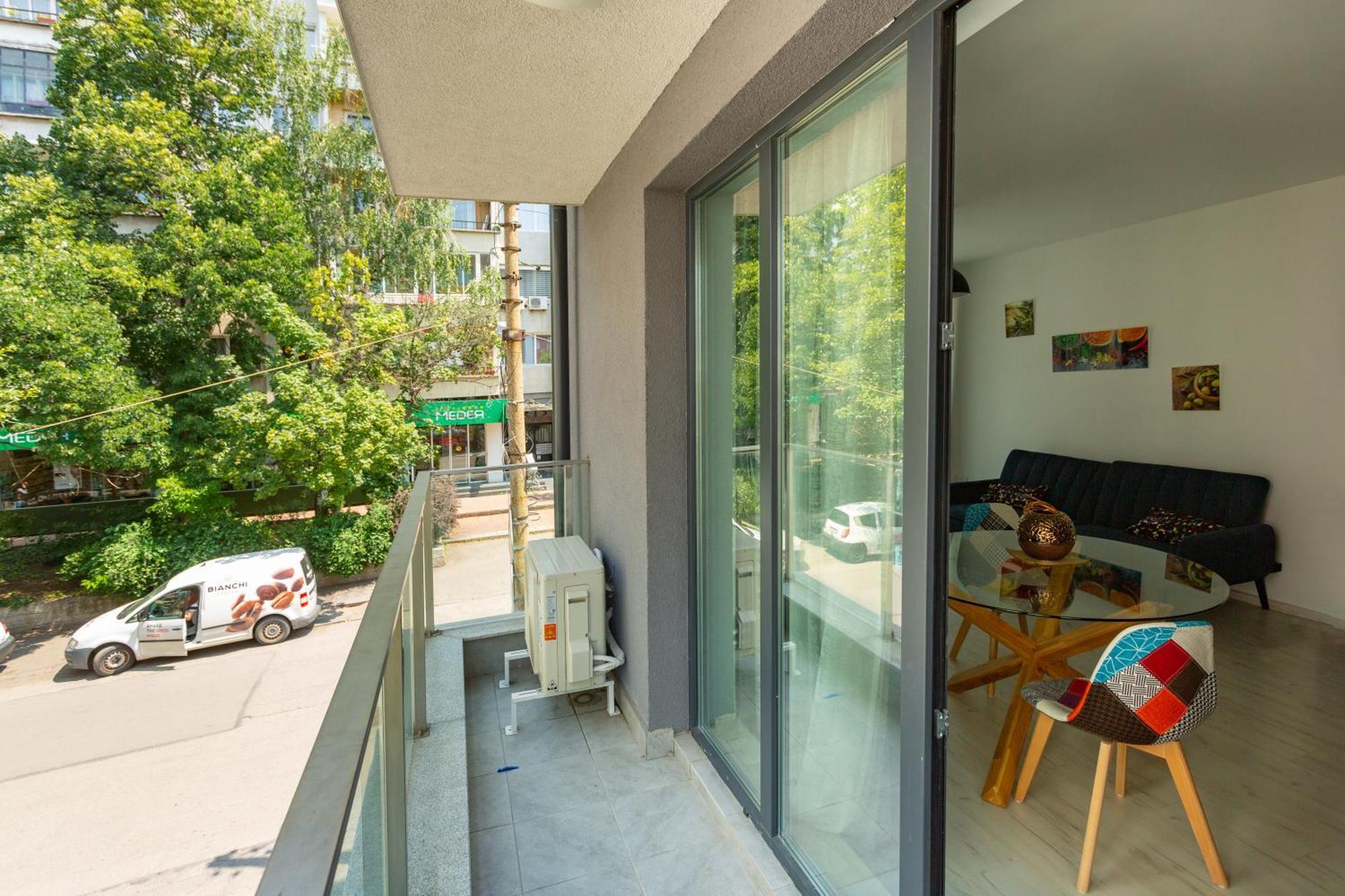 Comfortme Apartment Sofia Bagian luar foto